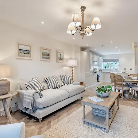 2 Bed In Cockermouth 95716 Holiday home Broughton Moor