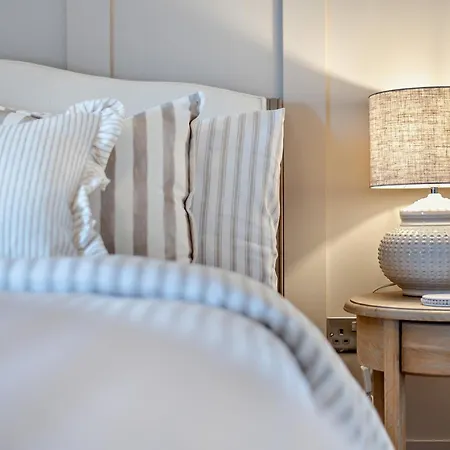 2 Bed In Maryport Oc-95716 *