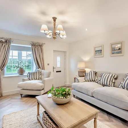 2 Bed In Maryport Oc-95716 *